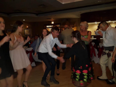 44911891_1913860211983427_8000221125399281664_n