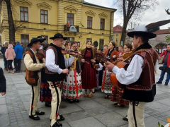 Miasto_Nowy_Targ_solidarne_z_Ukraina-20