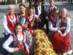 received_230410444130172